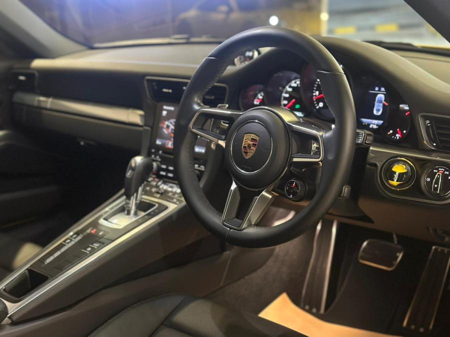 911 991.2 CARRERA COUPE - Image 3