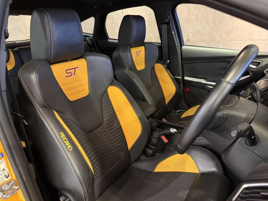 Focus 2.0 ST Facelift 6MT - Image 3