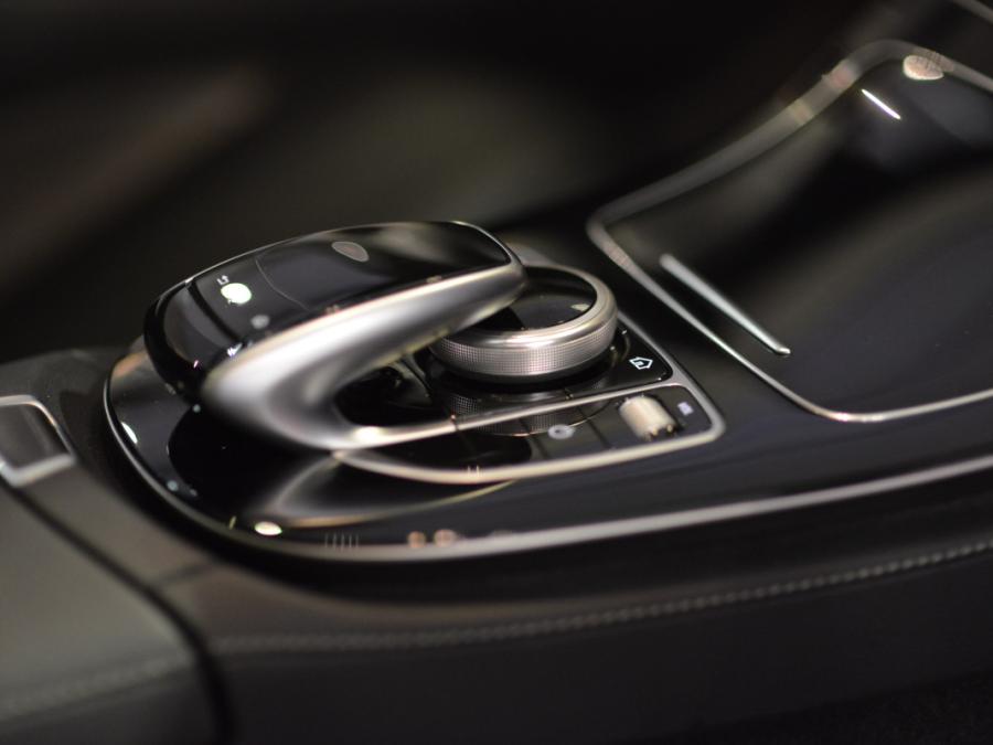 E200 AVANTGARDE - Image 10