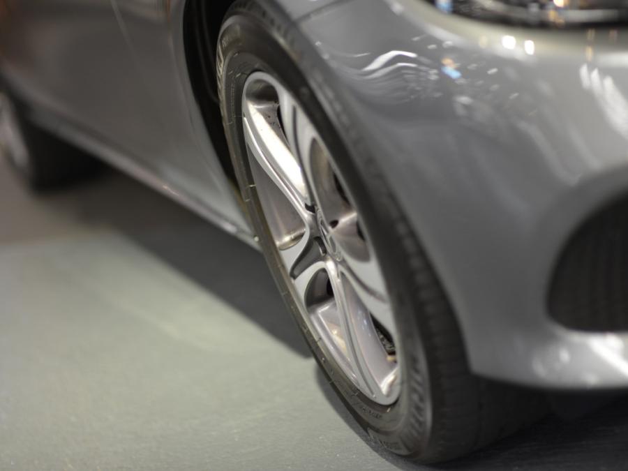 E200 AVANTGARDE - Image 5