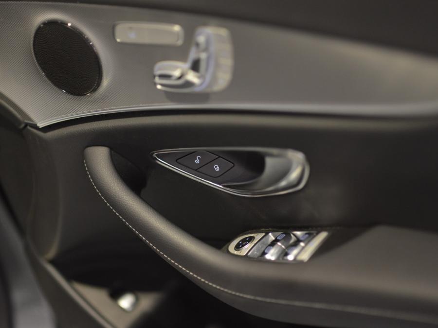 E200 AVANTGARDE - Image 12