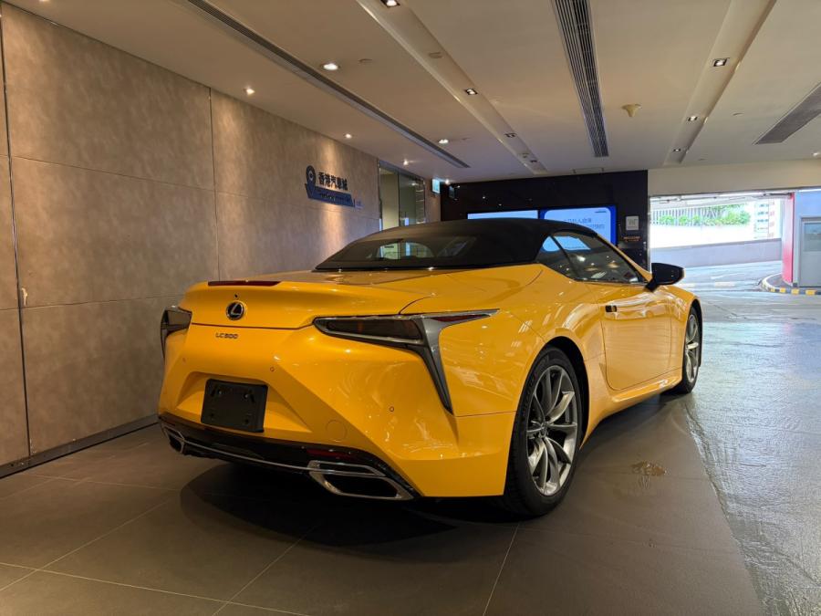 LC 500 CAB - Image 2