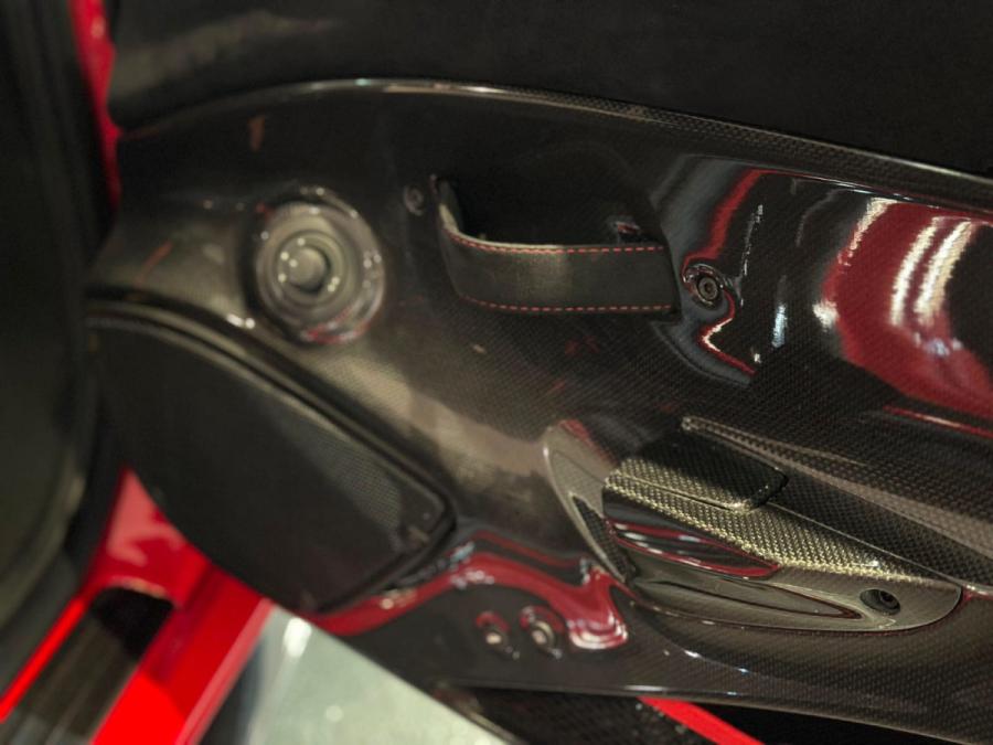 488 Pista - Image 8
