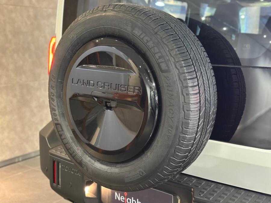 Land Cruiser FJ - Image 6