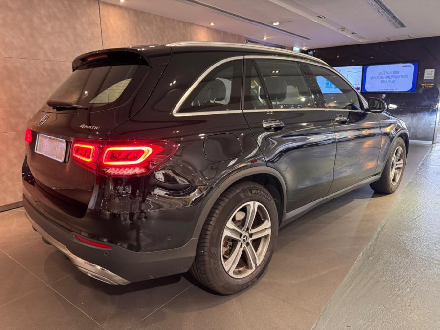 GLC300 4MATIC FACELIFT - Image 3