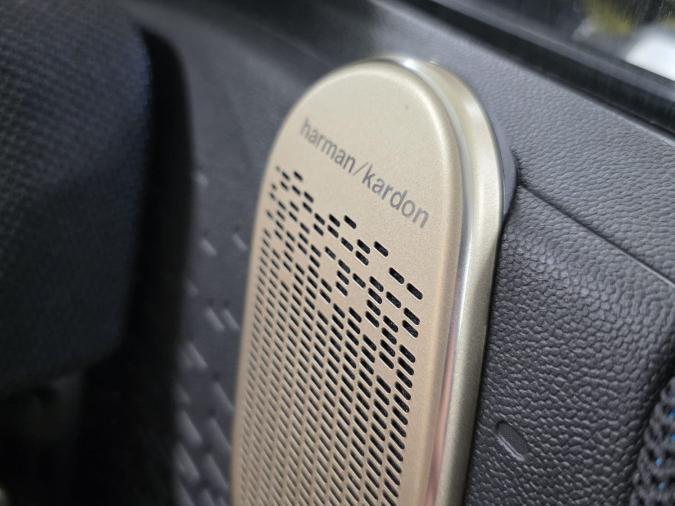 Mini Cooper SE - Image 8
