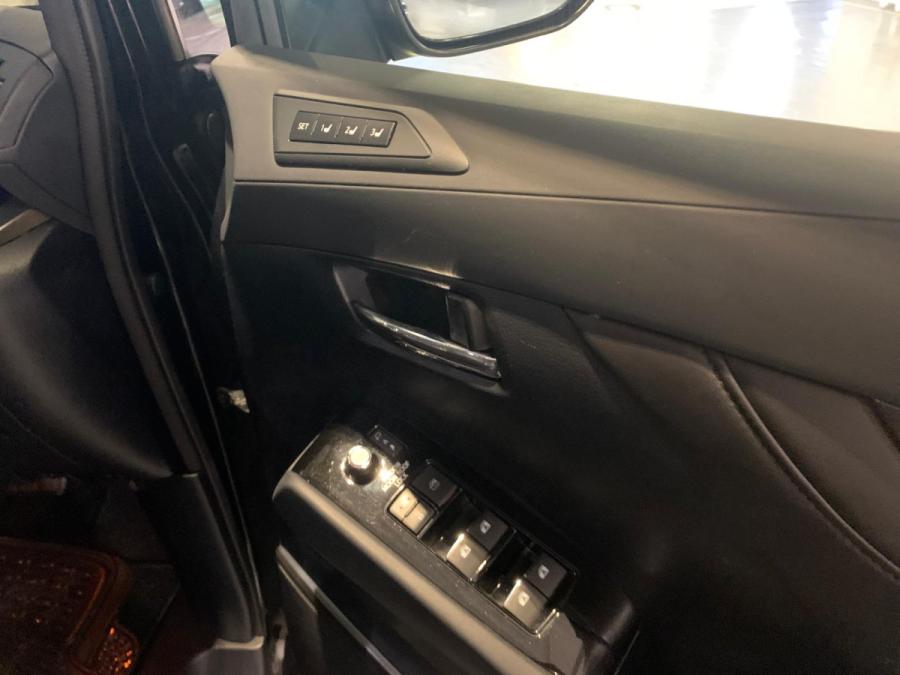 VellFire 3.5 V6 - Image 11