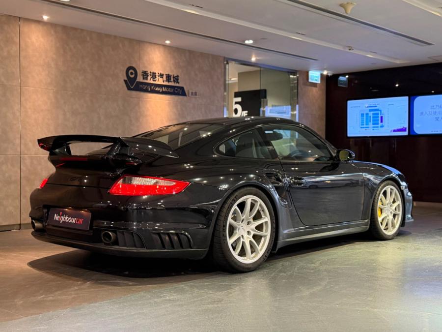 911 GT2 - Image 2