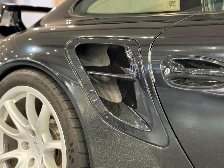911 GT2 - Image 6