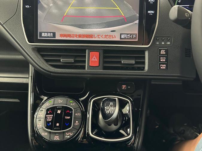 NOAH HYBRID 1.8 WXB - Image 3
