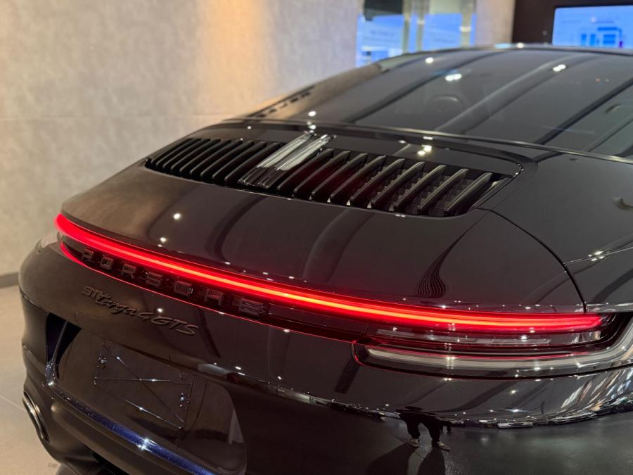 992 Targa 4 GTS - Image 8