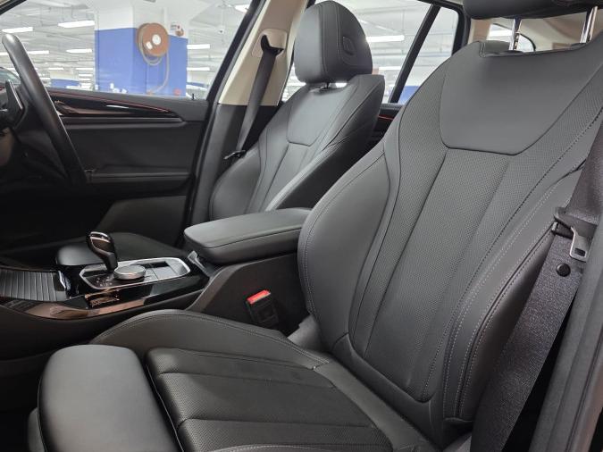 THE NEW X3 XDRIVE20IA - Image 6