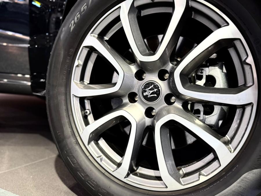 Levante GT Hybrid - Image 3