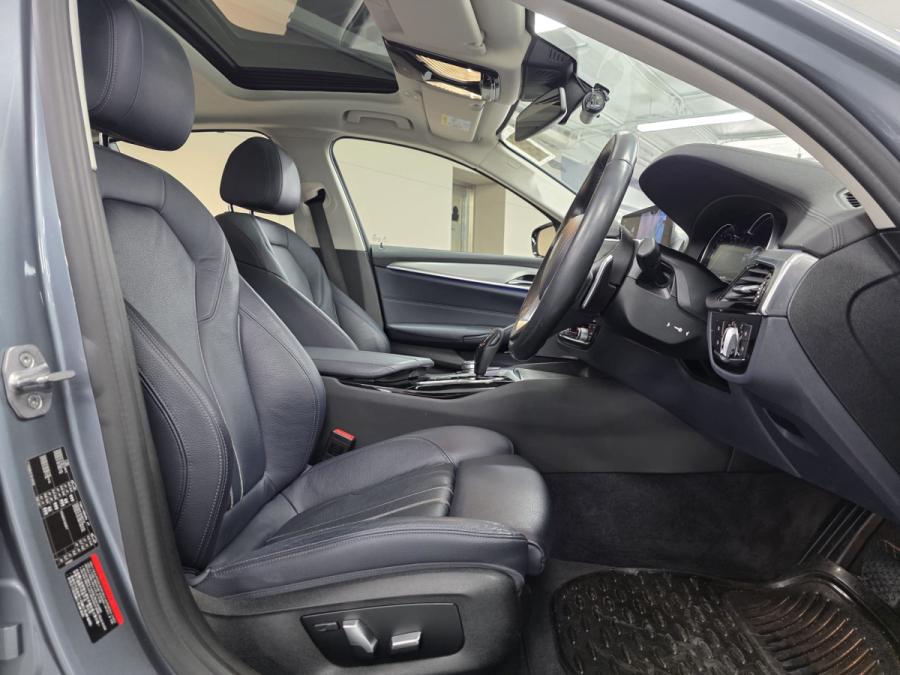 520IA SPORT - Image 6