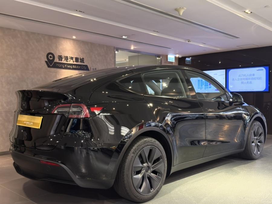 Model Y RWD - Image 2