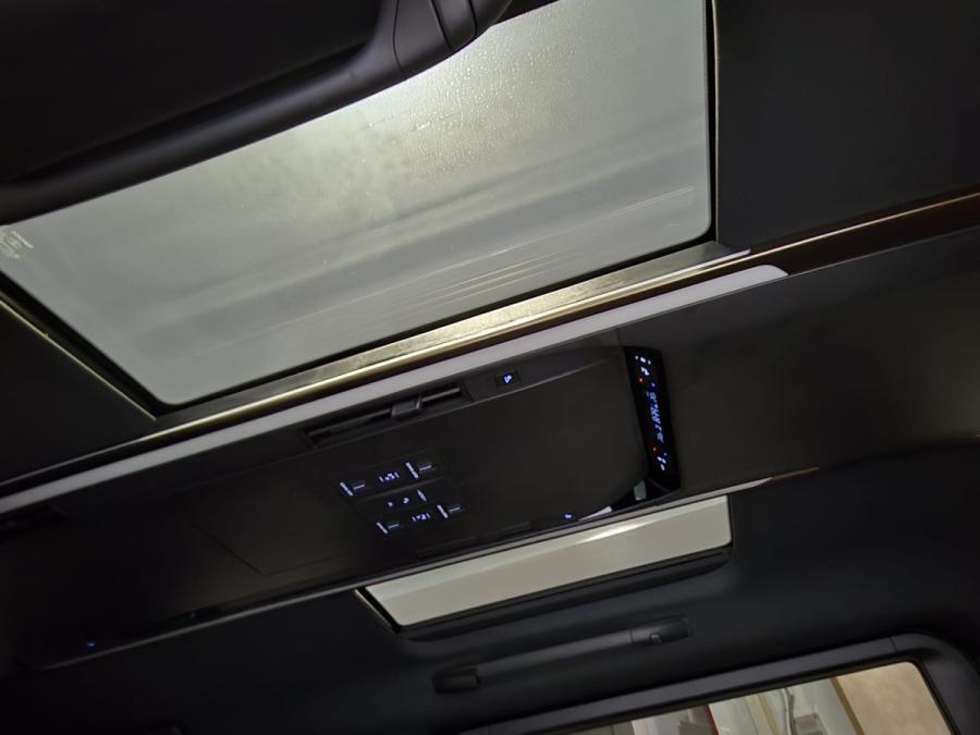 VELLFIRE 2.5 HYBRID - Image 9