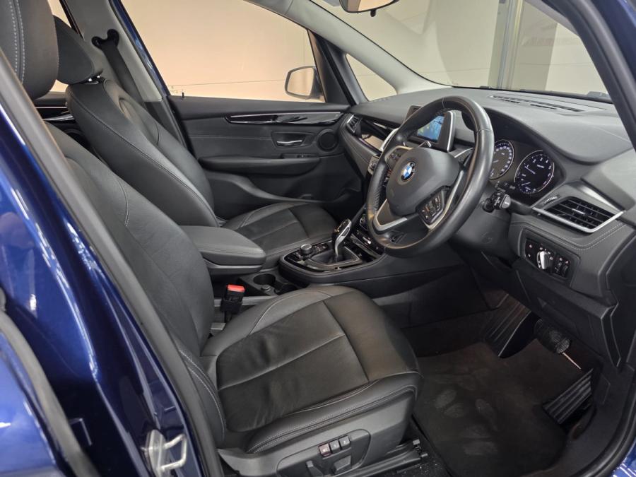 220IA GRAN TOURER - Image 4