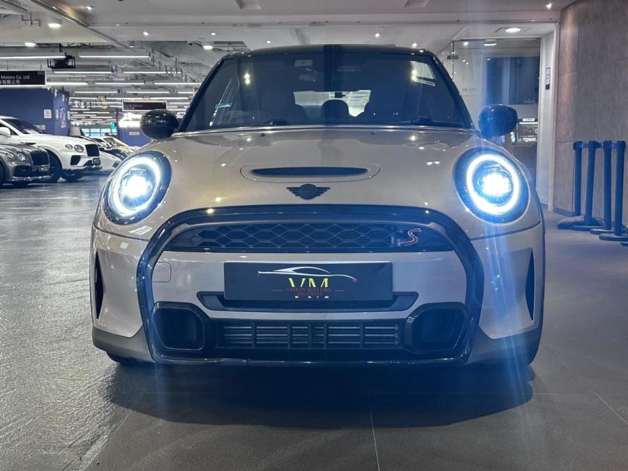 Mini Copper S 5-Door (F55) - Image 5