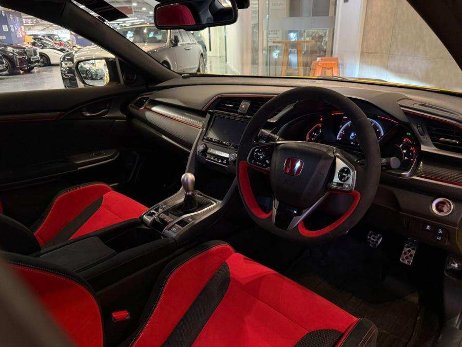 FK8 Civic Type R Limited Edition - Image 3