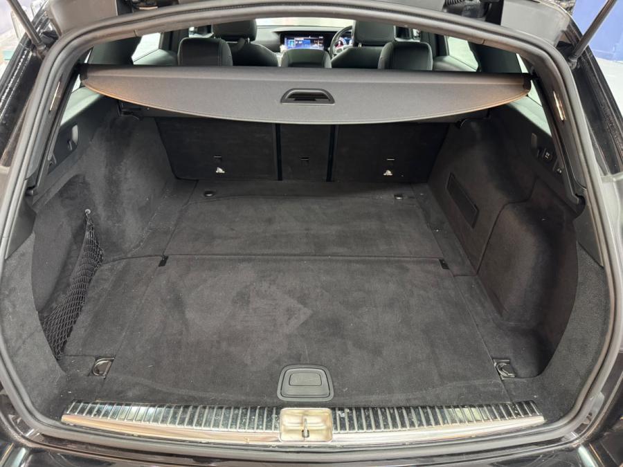 E250 Estate AMG Night Package - Image 10