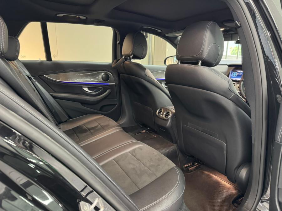 E250 Estate AMG Night Package - Image 4