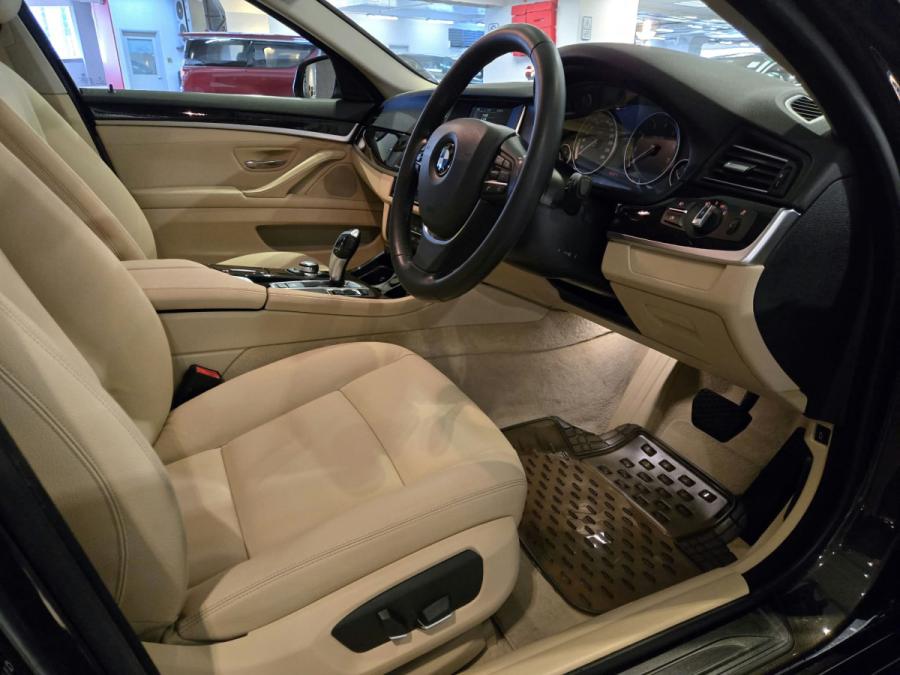 520IA SOLOON - Image 3