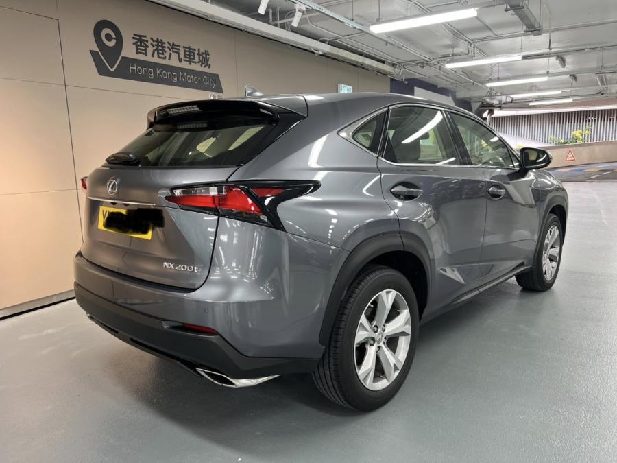 NX 200T - Image 2