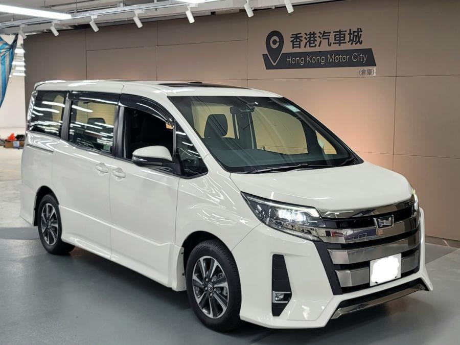 TOYOTA 豐田 NOAH DELUXE