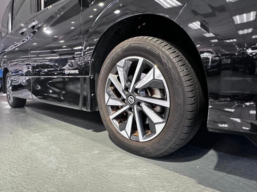 SERENA E- Power Highway Star VIP - Image 11