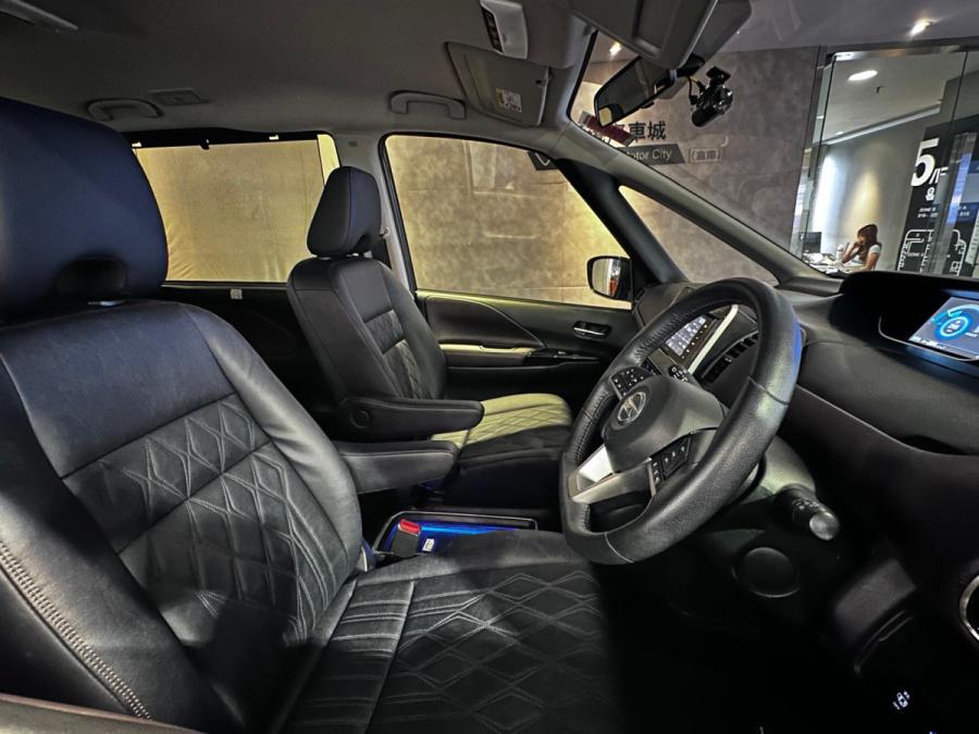 SERENA E- Power Highway Star VIP - Image 7