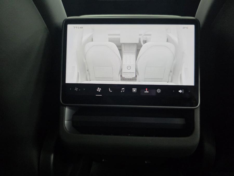 Model 3 RWD - Image 8
