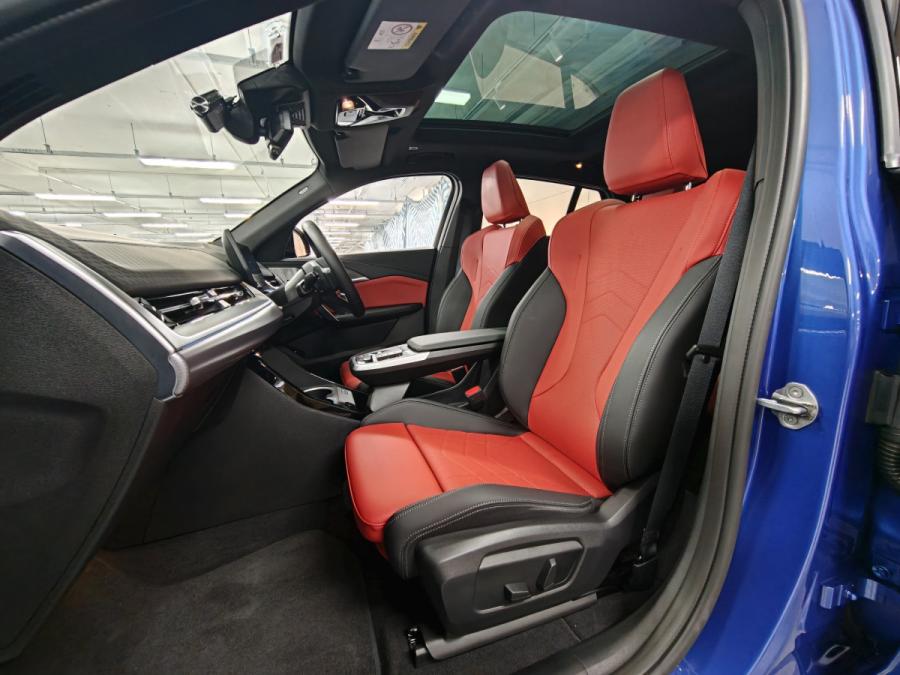 IX2 EDRIVE20 M SPORT EDITION (U10) - Image 14