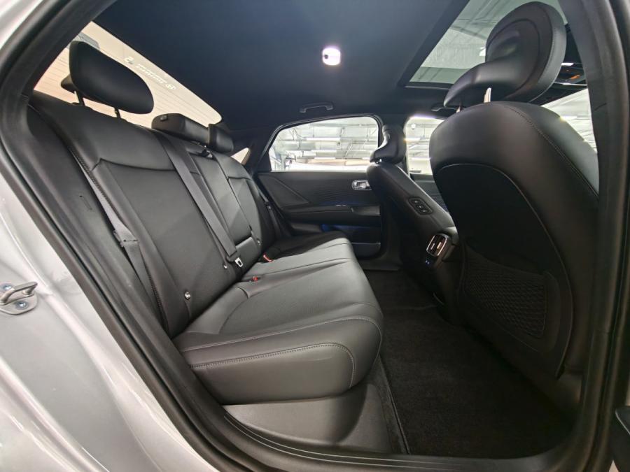 IONIQ 6 RANGE+ AWD - Image 13