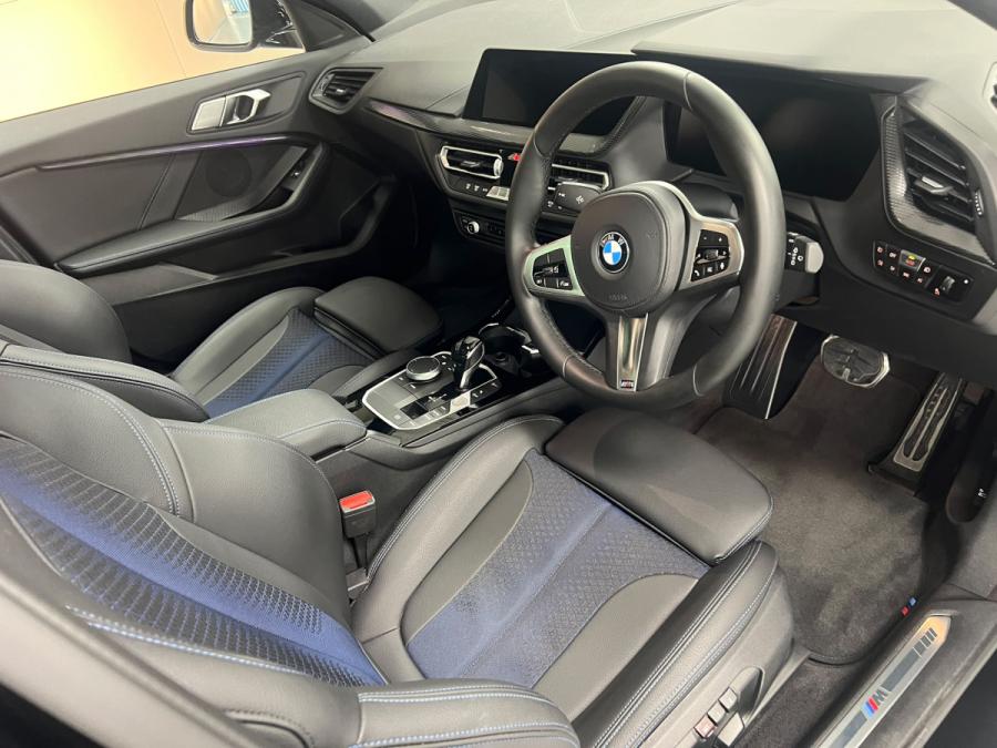 120IA M sport Edition (F40) - Image 4