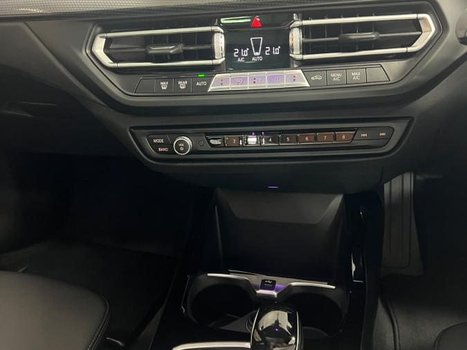 120IA M sport Edition (F40) - Image 8