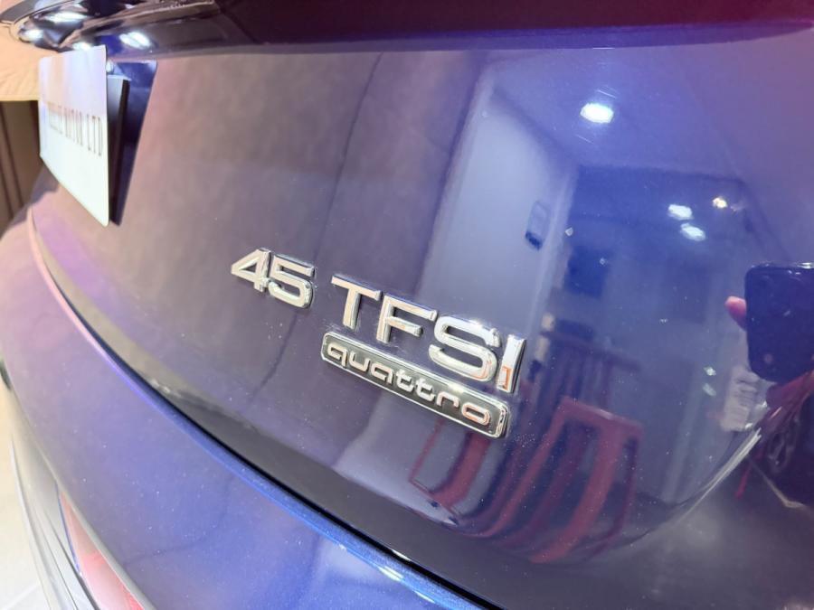 Q5 45TFSI Quattro SLine - Image 4