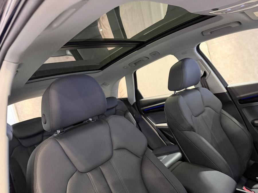 Q5 45TFSI Quattro SLine - Image 8