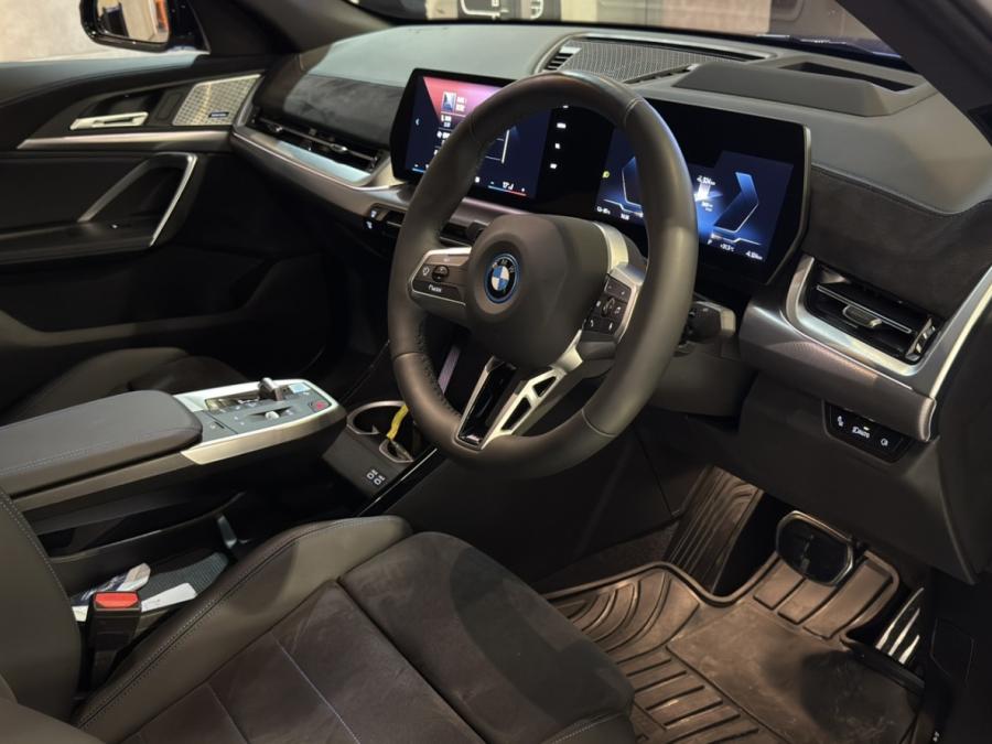 iX2 Xdrive30 M Sport Edition (U10) - Image 5