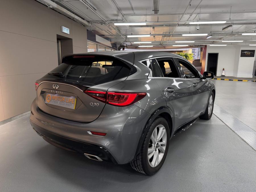 Q30 2.0T GT - Image 2