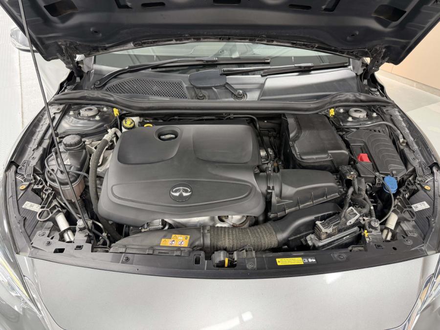 Q30 2.0T GT - Image 5