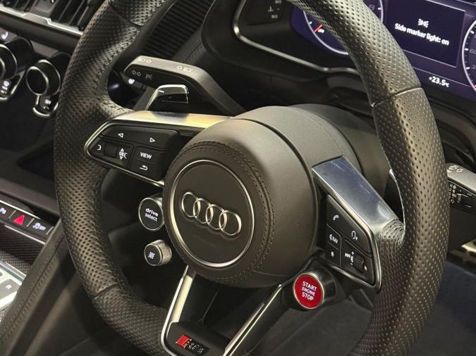 R8 V10 Plus - Image 4