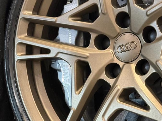 R8 V10 Plus - Image 5