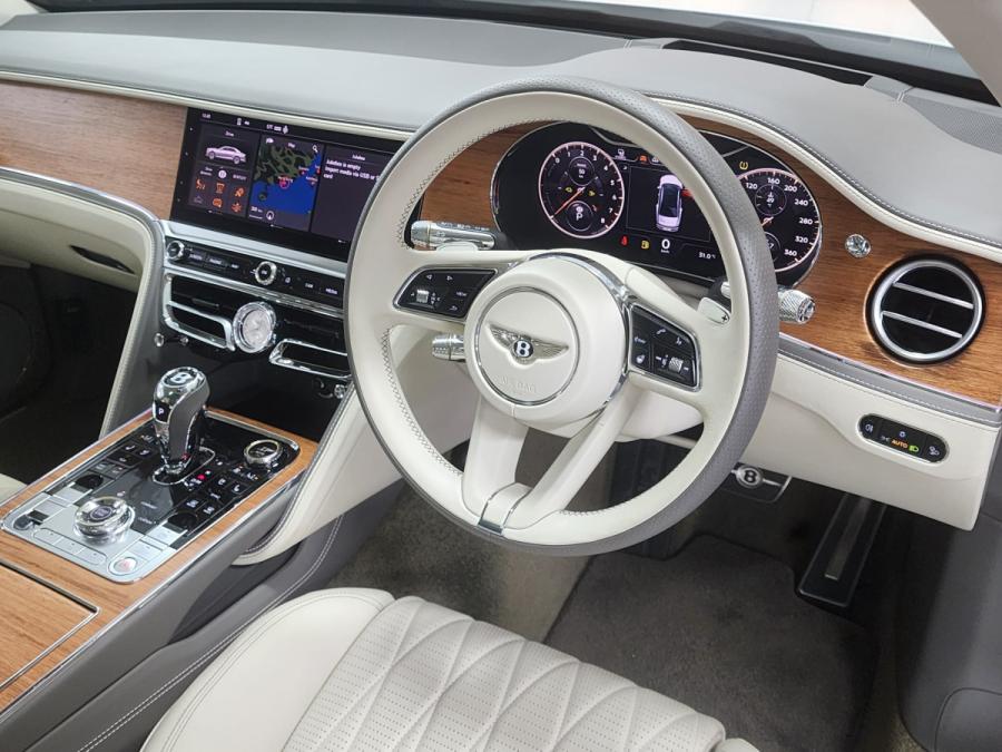 Flying Spur Azure - Image 10