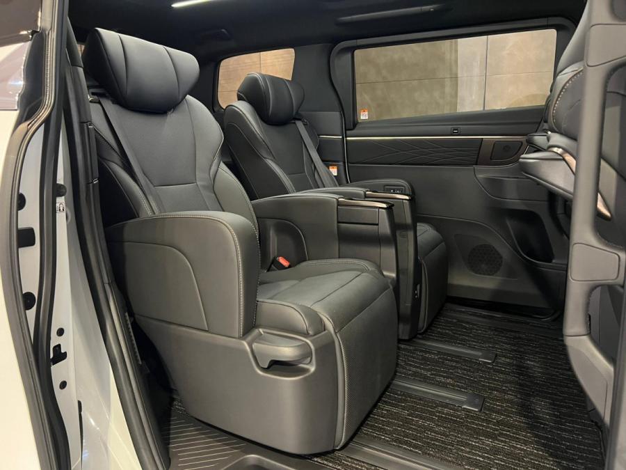 ALPHARD 2.5 Z NA - Image 7
