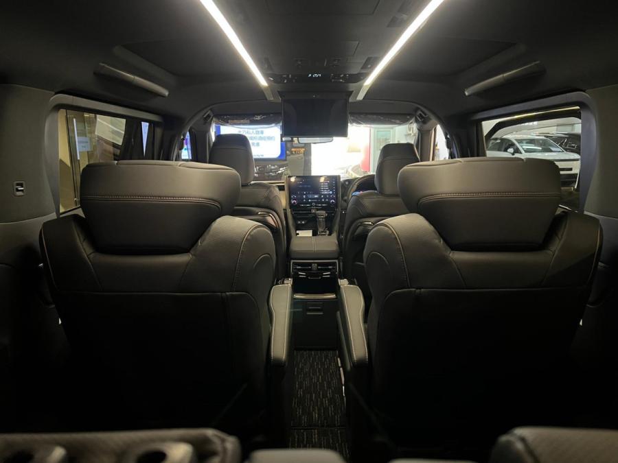 ALPHARD 2.5 Z NA - Image 9