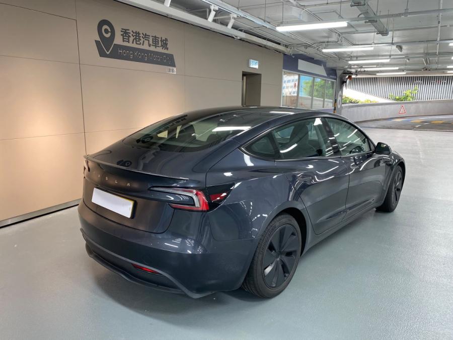 Model 3 RWD - Image 3