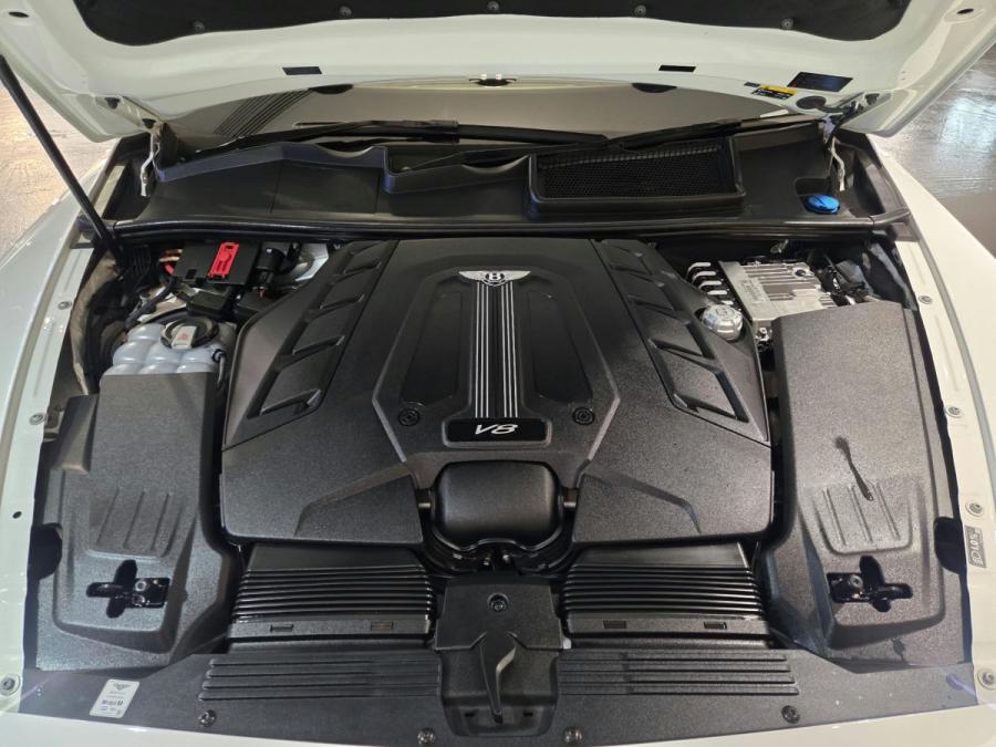 Bentayga V8 - Image 6