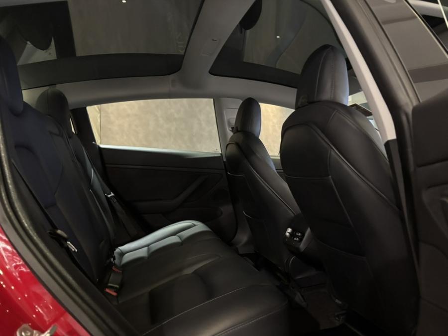 MODEL 3 PERFORMANCE - Image 5