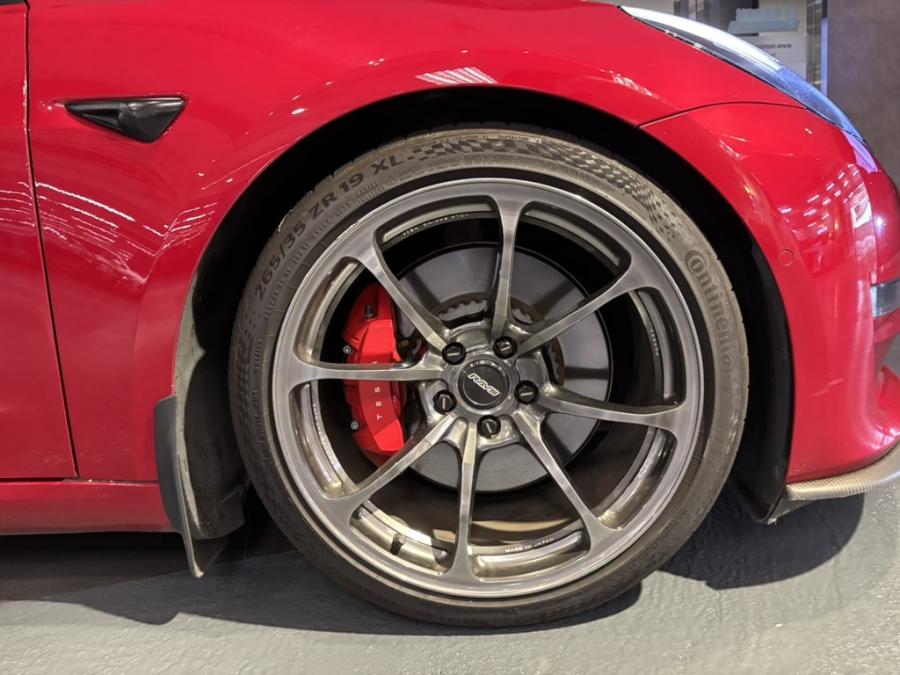 MODEL 3 PERFORMANCE - Image 6