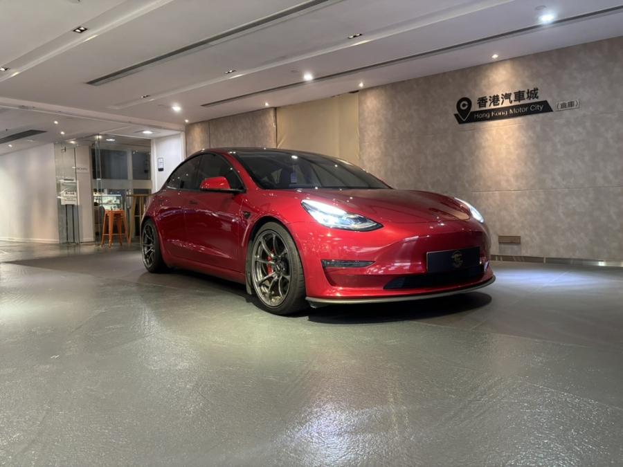 TESLA 特斯拉 MODEL 3 PERFORMANCE